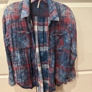 Plaid Button-Up Shirt in Red and Blue